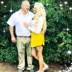 Meet your Posher, Shennel